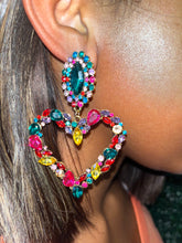 Load image into Gallery viewer, Emerald city Heart earrings